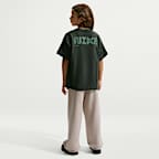 Playera para niños talla grande Nike Sportswear Club