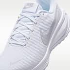 Nike Revolution 8 Straßenlaufschuh (Damen)