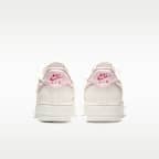 나이키 에어 포스 1 '07 에센셜 여성 신발