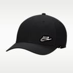 Gorra con logotipo de metal y estructura Nike Dri-FIT Club