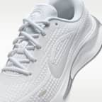 Nike Journey Run Women's Road Running Shoes