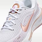 나이키 저니 런 여성 로드 러닝화