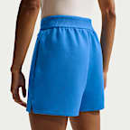 Shorts Dri-FIT de tiro medio holgados de 10 cm para mujer Nike 24.7 ImpossiblySoft