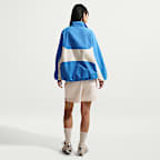 Shorts de entrenamiento de tejido Knit de poliéster de tiro medio para mujer Nike Sportswear