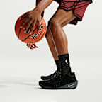 Nike Unicorn Dri-FIT ADV WNBA Cushioned Crew Socks (1 Pair)