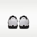Tenis para mujer Nike Total90 Shox Magia
