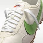 Tenis para mujer Nike Moon Shoe OG SP