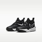 Nike Team Hustle D 11 Older Kids' Basketball Shoes