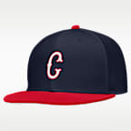 Gorra universitaria Nike Dri-FIT ajustada para hombre UConn