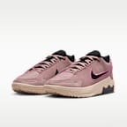 รองเท้าบาสเก็ตบอล LeBron Witness IX EP