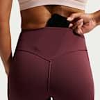 Nike Universa Women's Medium-Support High-Waisted 7/8 Leggings with Pockets