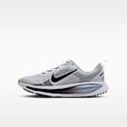 Nike Vomero 18 Older Kids' Road Running Shoes