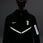 Tottenham Hotspur Tech Fleece Men's Nike Windrunner Jacket