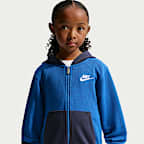 Nike Lifestyle 3-teiliges Set aus Hoodie und T-Shirt für jüngere Kinder