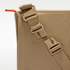 Nike ACG "DAYMAX" Crossbody Bag (3L)