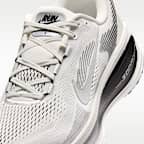 Nike Vomero 18 Men's Road Running Shoes
