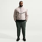 Joggers de tejido Fleece para hombre Nike Tech