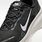 Nike Vomero 18 Women's Road Running Shoes