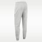 Pants universitarios Nike Dri-FIT entallados para hombre Michigan State Sideline