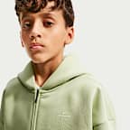 Nike Standard Issue Big Kids' Therma-FIT Brushed Fleece Full-Zip Hoodie