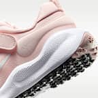 Tenis para niños de preescolar Nike Revolution 7