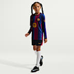 FC Barcelona 2026/27 Stadium Home Nike Dri-FIT Replika-Longsleeve-Fußballtrikot (ältere Kinder)