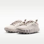 Nike Mind 002 Pregame-Schuh (Herren)