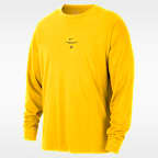 Los Angeles Lakers Standard Issue Nike Men's Dri-FIT Long-Sleeve Basketball Top