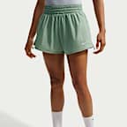 Shorts Dri-FIT de tiro alto de 13 cm con forro de ropa interior para mujer Nike One