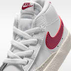 Tenis para bebé e infantil Nike Blazer Mid '77