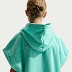 Nike Swim Changing Towel Big Kids' (Unisex) Cover Up Top