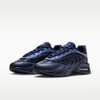 Tenis con detalles de diseño reflejante para hombre Nike Air Max Fire