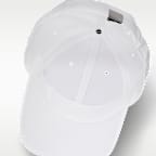 Nike Club Structured Metal Swoosh Cap