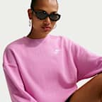 Nike Sportswear Club Fleece Women's Loose Crew-Neck Sweatshirt