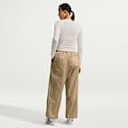 Pants deportivos de tiro alto holgados para mujer Nike Sportswear