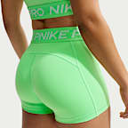 Shorts de ciclismo de tiro medio de 8 cm para mujer Nike Pro