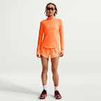 Playera de correr Dri-FIT UV de cierre de 1/4 para mujer Nike Swift