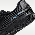 Tacos de fútbol IC de corte low para niños de preescolar Nike Jr. Mercurial Vapor 16 Club