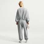 Nike Studio Fleece Heavyweight Oversize-Jogger mit hohem Bund (Damen)