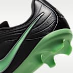Tacos de fútbol de corte low para terrenos múltiples Nike Jr. Tiempo Maestro Academy