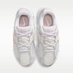 Tenis con detalles reflejantes para mujer Nike V5 RNR