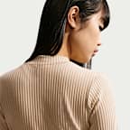 Nike Sportswear Chill Knit schmal geschnittener Cardigan aus breitem Rippmaterial (Damen)