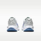 Nike Revolution 7 Tenis de correr en pavimento para mujer