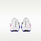 Tacos de fútbol para terrenos múltiples Nike Phantom 6 Low Club