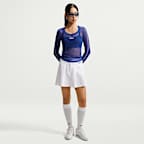 เสื้อแขนยาวผ้าโปร่งทรงเข้ารูปผู้หญิง Nike Sportswear