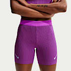 Shorts de correr Dri-FIT ADV ajustados para mujer Nike AeroSwift
