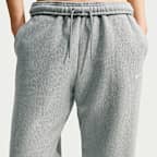 Nike Studio Fleece Heavyweight Oversize-Jogger mit hohem Bund (Damen)