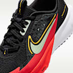 ナイキ ソニック フライ ジュニア ランニングシューズ