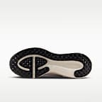 Tenis de correr en pavimento para mujer Nike Revolution 8