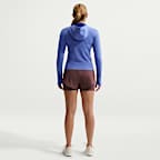 Nike Universa aansluitende Dri-FIT damestop met capuchon en lange mouwen